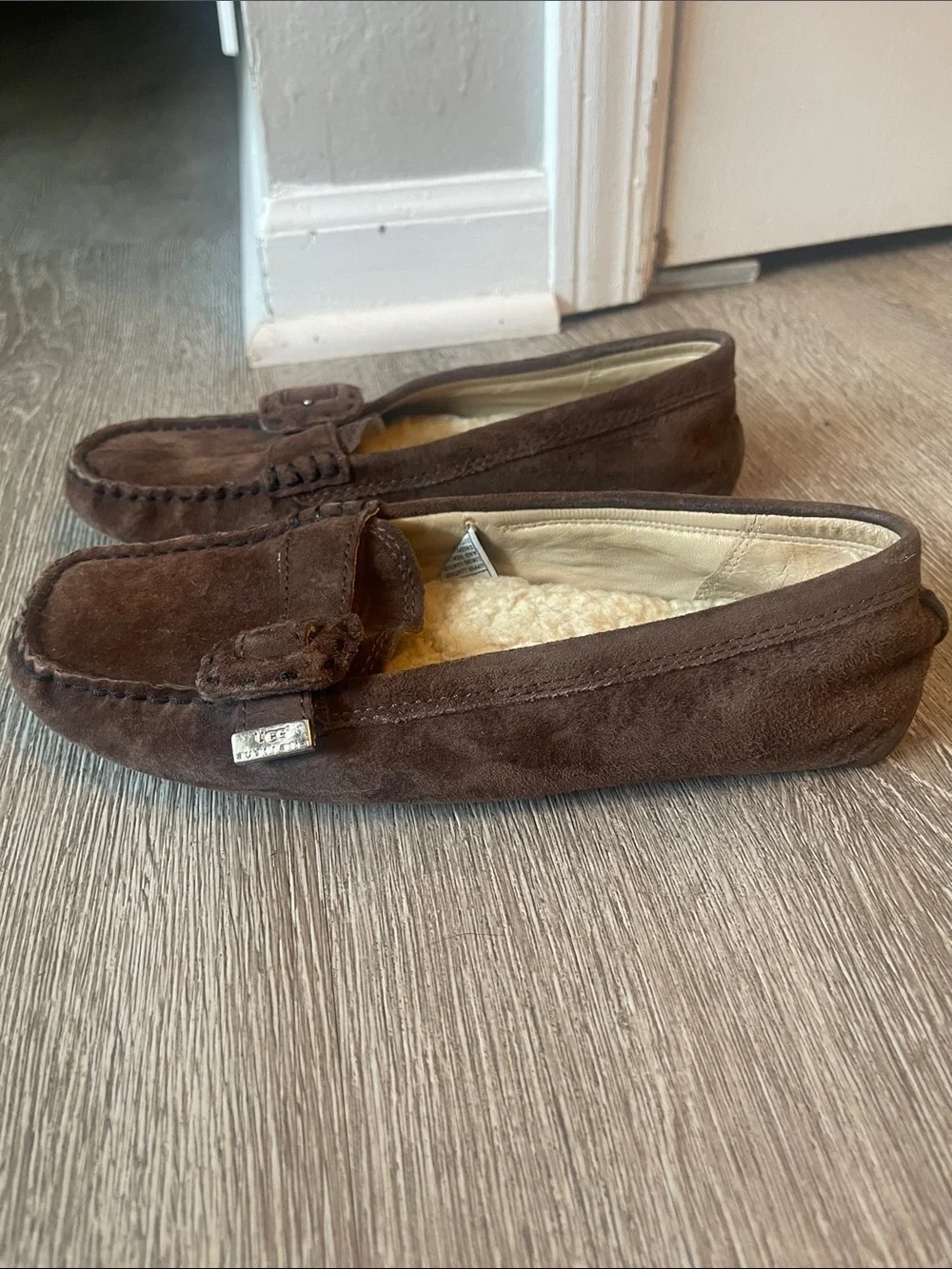 UGG Shealing Lined Suede Thelma Loafers Drivers Comfort Warmth Brown Size 8.5